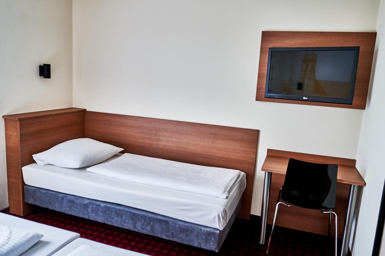 Mcdreams Hotel Muenchen - Messe Feldkirchen  Extérieur photo