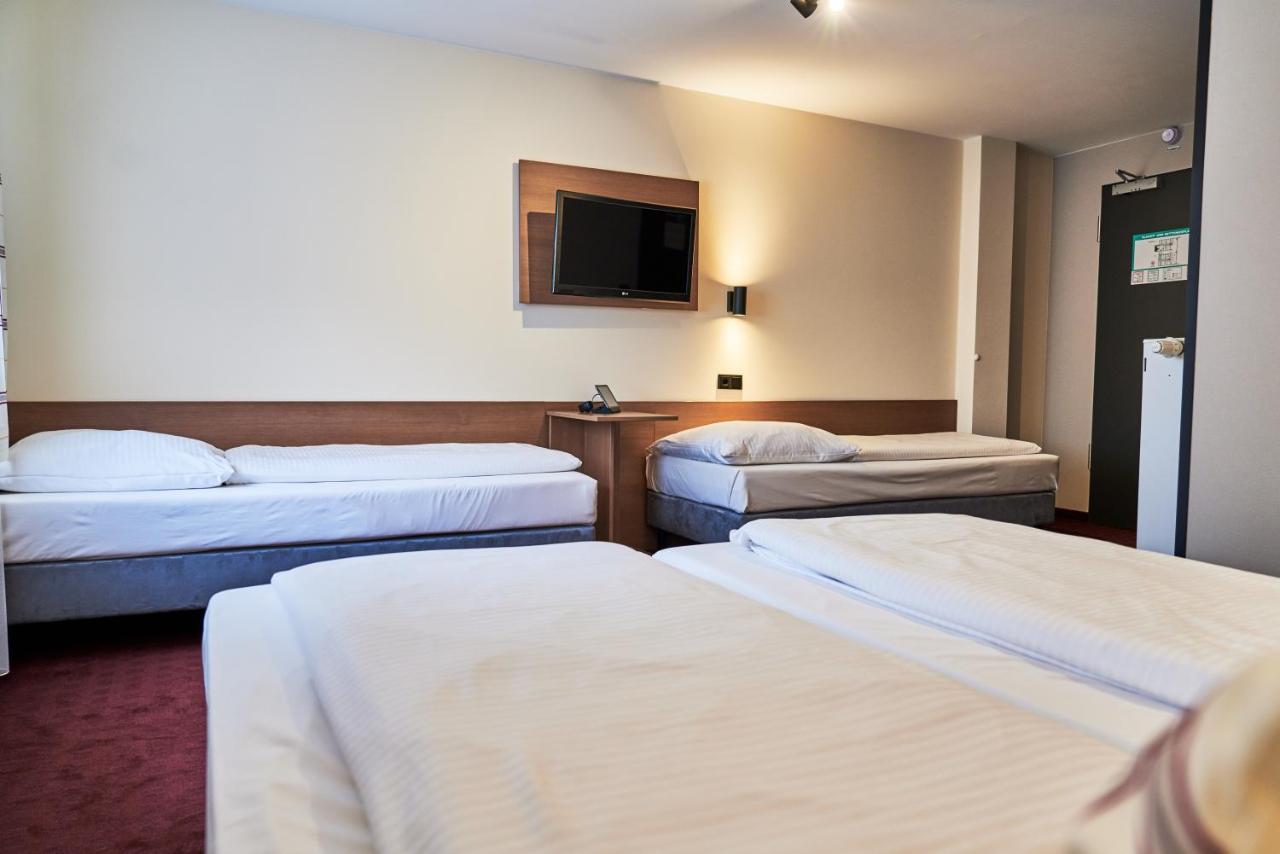 Mcdreams Hotel Muenchen - Messe Feldkirchen  Extérieur photo