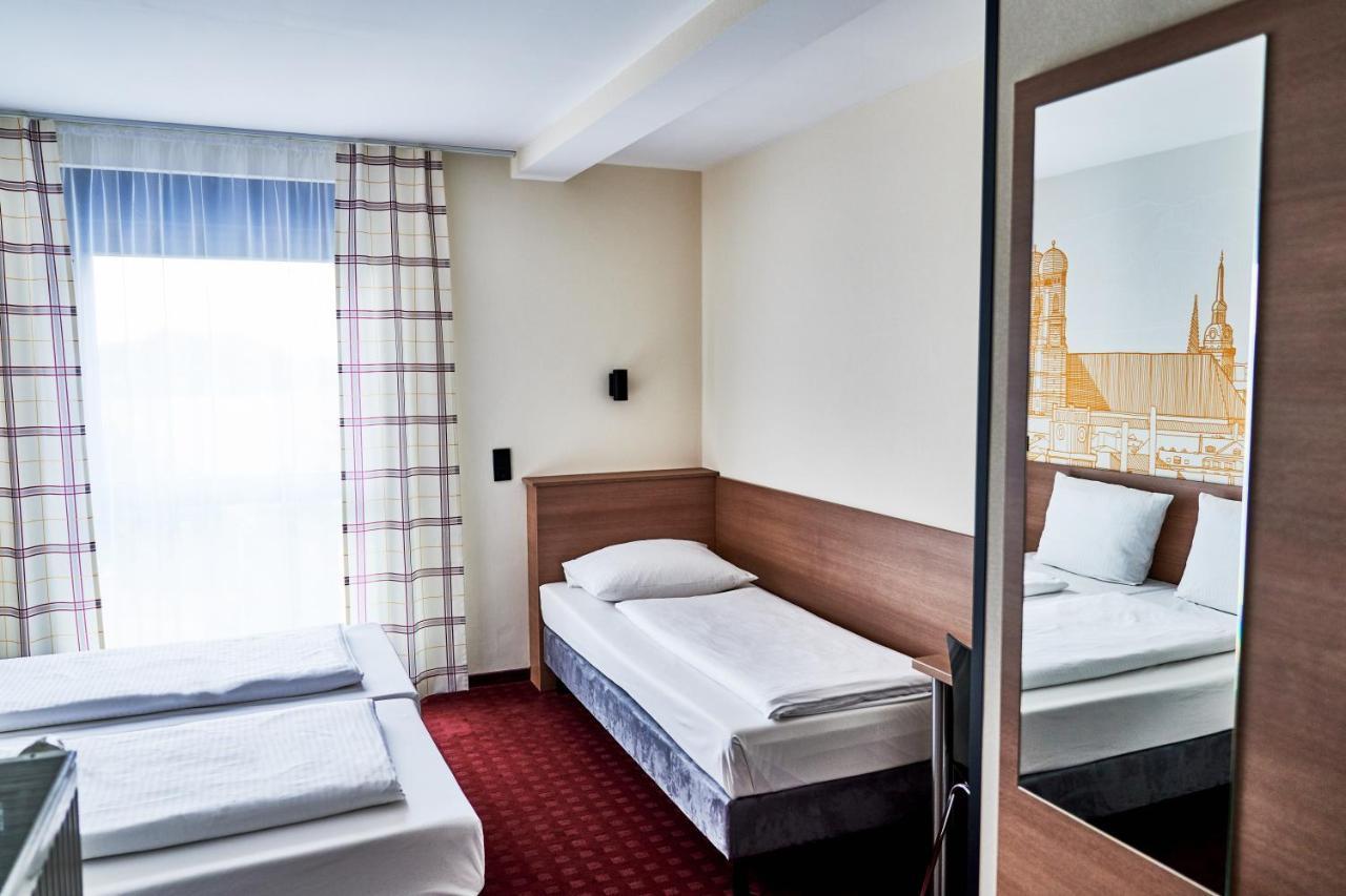 Mcdreams Hotel Muenchen - Messe Feldkirchen  Extérieur photo