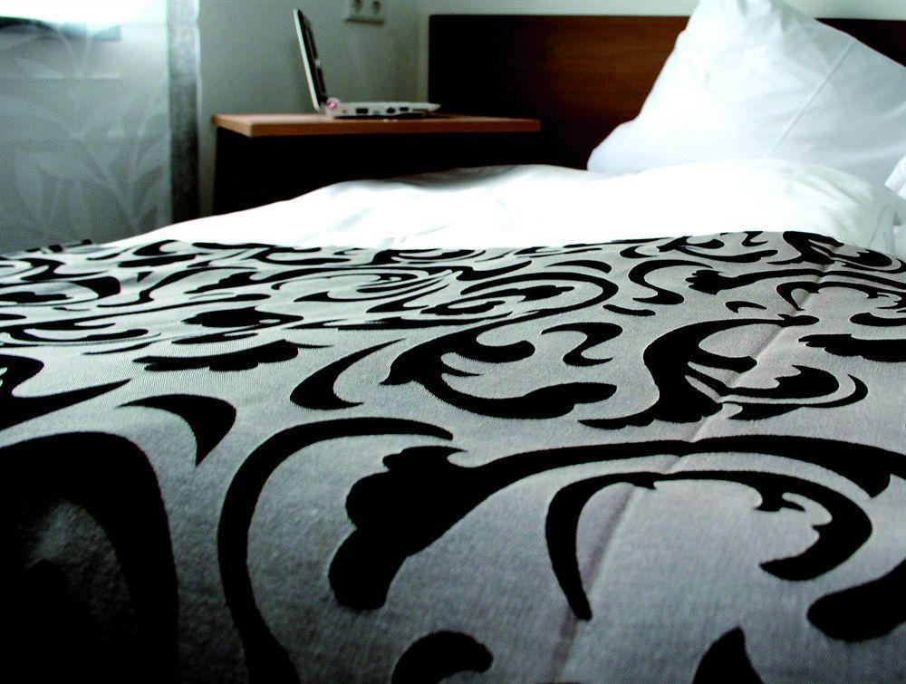 Mcdreams Hotel Muenchen - Messe Feldkirchen  Extérieur photo