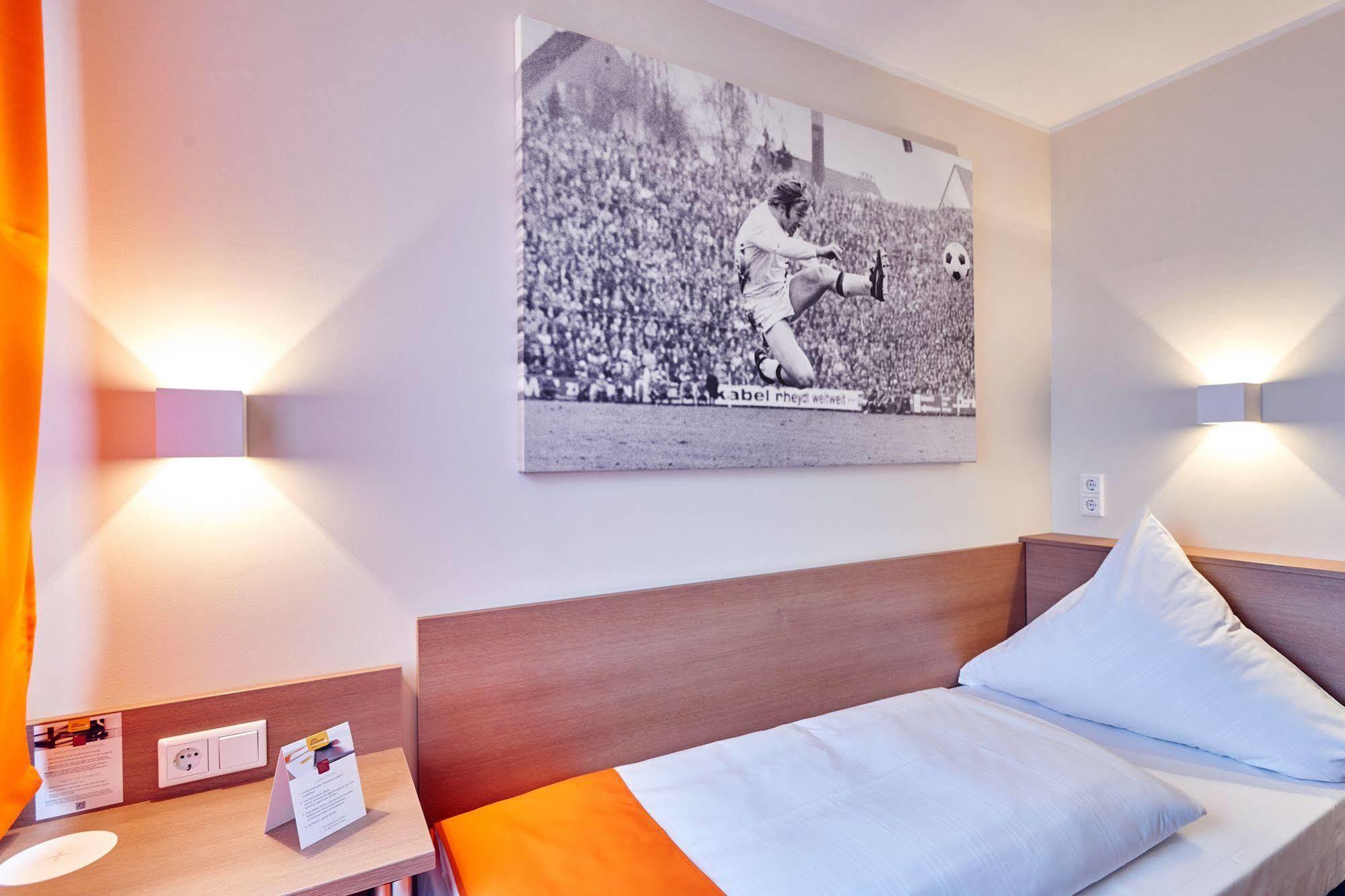 Mcdreams Hotel Muenchen - Messe Feldkirchen  Extérieur photo